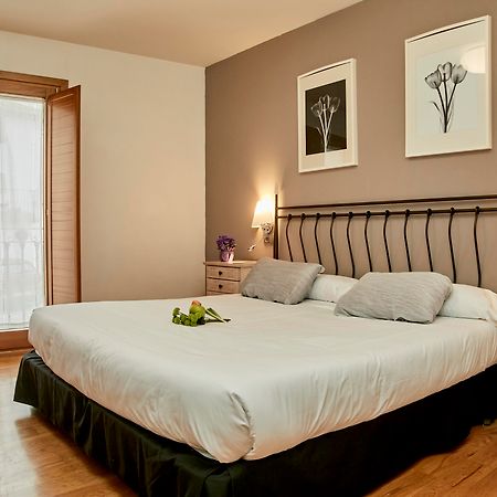 Hotel Casa Azcona Zizur Mayor Eksteriør bilde