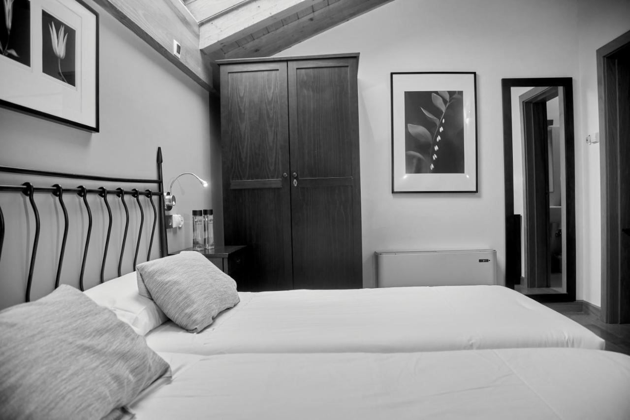 Hotel Casa Azcona Zizur Mayor Eksteriør bilde